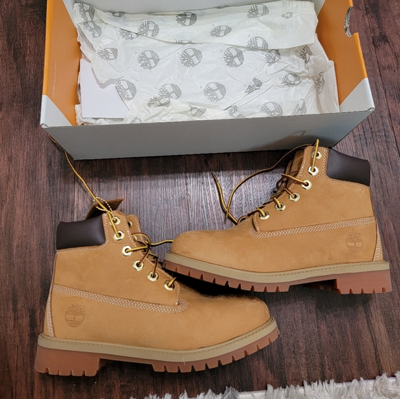 Timberland Boots - Picture 5 of 10